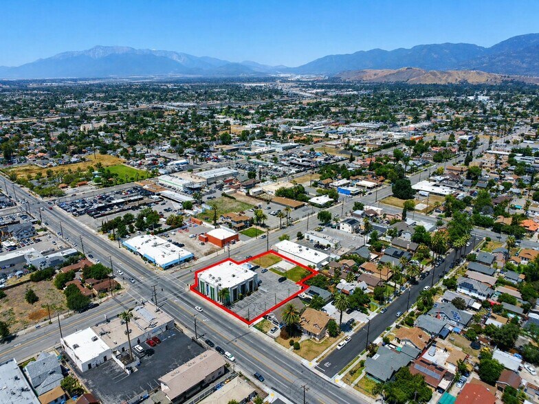 More Photos Of 909 N D St, San Bernardino Office For Sale