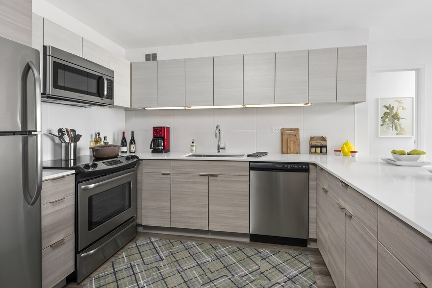 More Photos Of 420 E Ohio St, Chicago Apartments For Sale