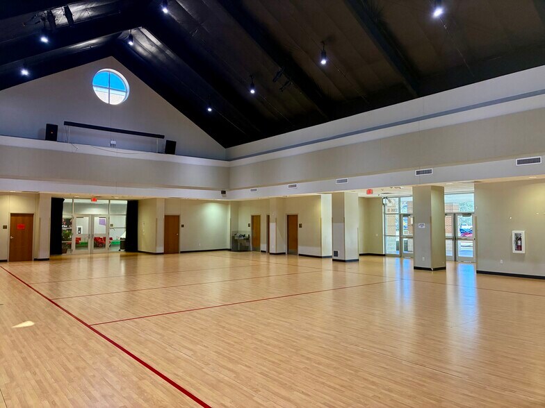 More Photos Of 1316 Washington Ave, Houston Schools For Lease