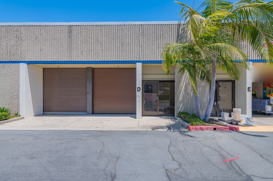 More Photos Of 11533 Slater Ave, Fountain Valley Warehouse For Sale
