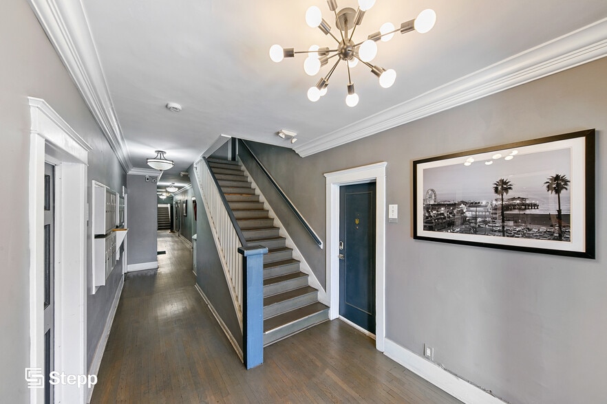 More Photos Of 445 E 3rd St, Long Beach Apartments For Sale