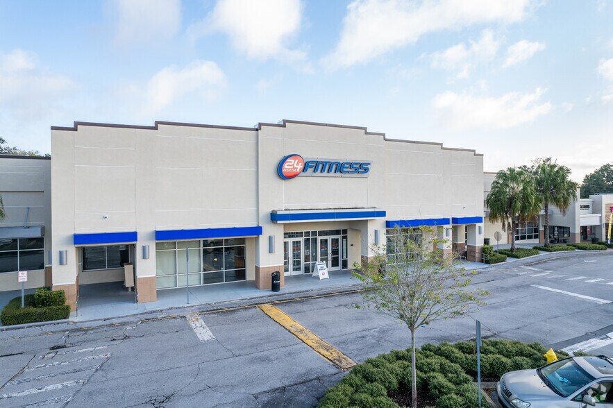 More Photos Of 4270 Aloma Ave, Winter Park Freestanding For Lease