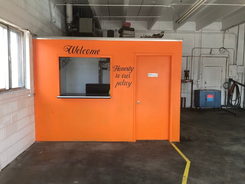 More Photos Of 525 W 7th St, Pueblo Warehouse For Sale