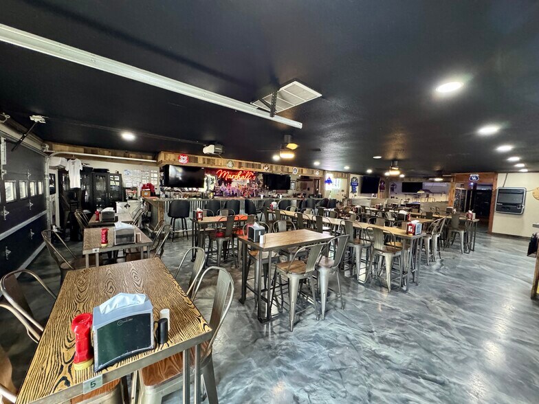 More Photos Of 11728 US Highway 68 E, Benton Flex For Sale