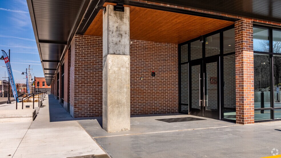 More Photos Of 1901 Vine St, Kansas City Multifamily For Sale