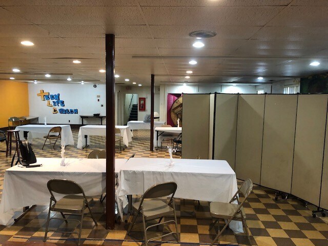 More Photos Of 3317 Benson St, Detroit Religious Facility For Lease