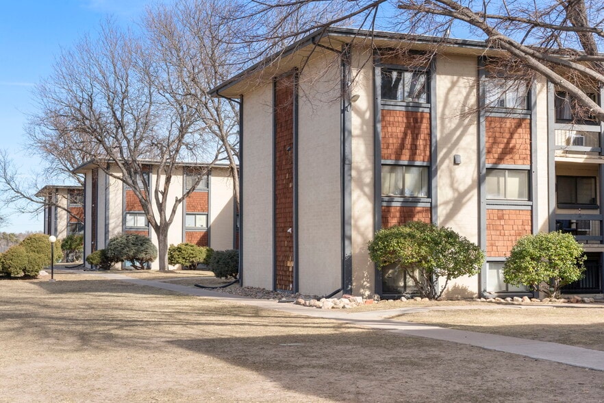 Primary Photo Of 1021 Ruppel St, Pueblo Apartments For Sale