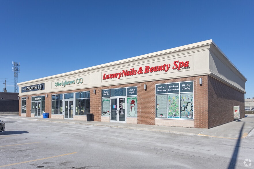 More Photos Of 290 King George Rd, Brantford Freestanding For Lease