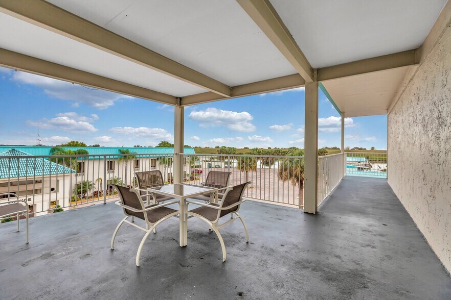 More Photos Of 2200 US Highway 441 SE, Okeechobee Hotel For Sale
