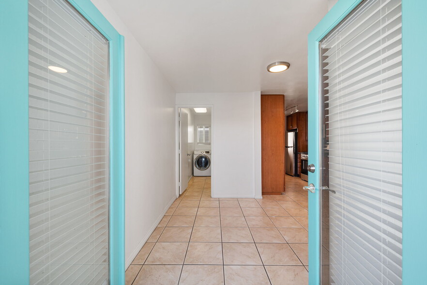 More Photos Of 2080 S Camino Real, Palm Springs Apartments For Sale