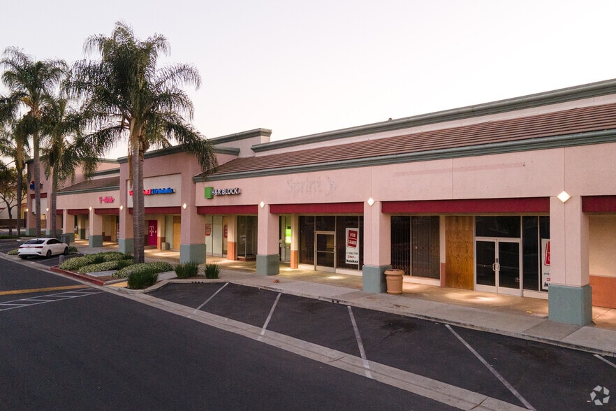 More Photos Of 4516-4550 Atlantic Ave, Long Beach Unknown For Lease