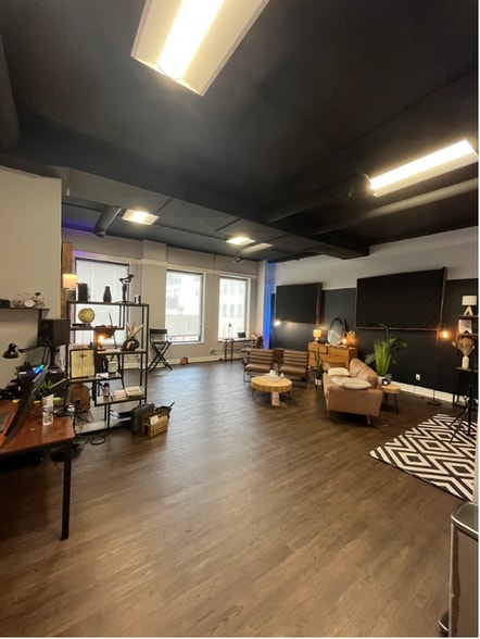 More Photos Of 33 N 3rd St, Columbus Loft Creative Space For Lease