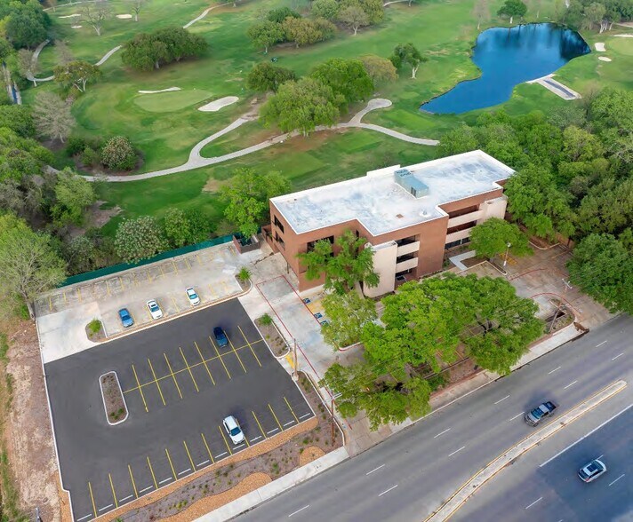 More Photos Of 1901 Babcock Rd, San Antonio Medical For Sale