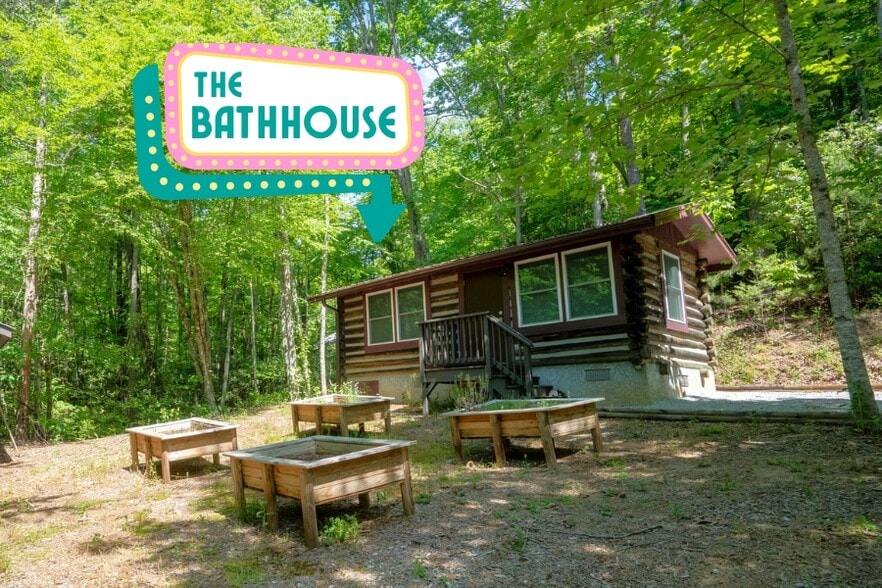 More Photos Of 38 Camp Ultima Blvd, Franklin Hospitality For Sale