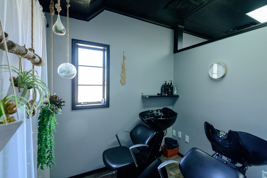 More Photos Of 573 E Huron River Dr, Belleville Freestanding For Sale