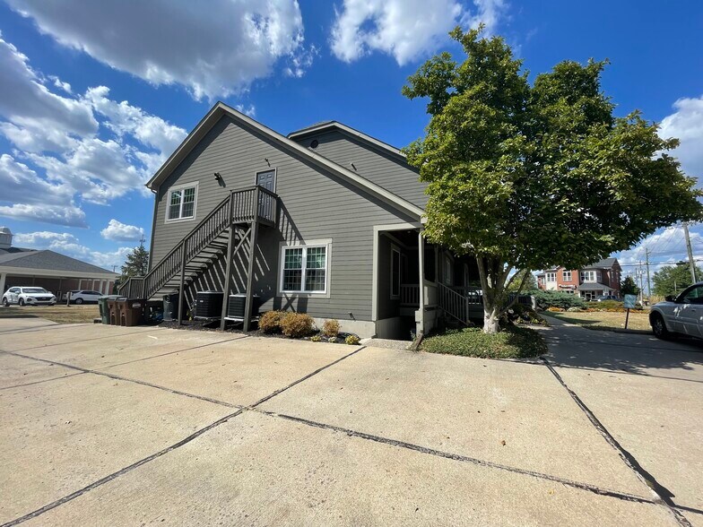 More Photos Of 467 Erlanger Rd, Erlanger Office For Sale