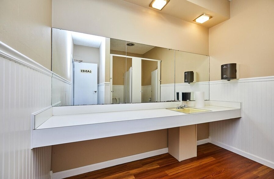More Photos Of 22952 141st Dr, Bouton Religious Facility For Sale