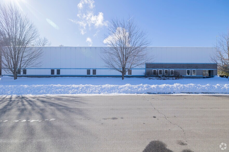 More Photos Of 55 Wentworth Ave, Londonderry Light Distribution For Lease