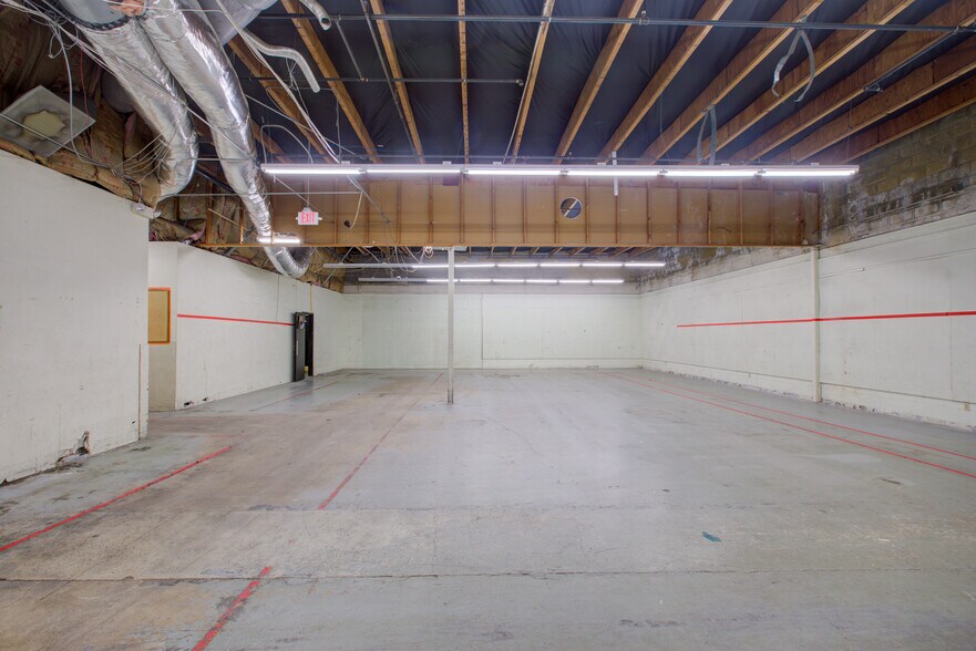 More Photos Of 1717 Oakdale Rd, Modesto Unknown For Lease