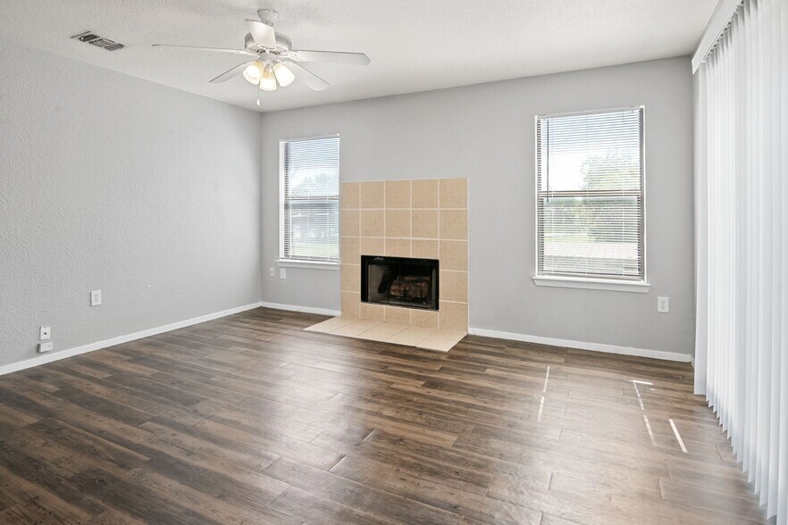 More Photos Of 4243 Family Tree, San Antonio Apartments For Sale