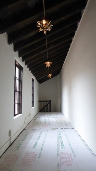 More Photos Of 451-461 E Main St, Ventura Storefront For Lease