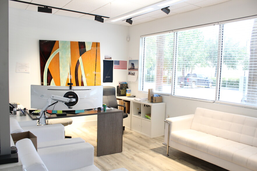 More Photos Of 6457 Hazeltine National Dr, Orlando Warehouse For Sale