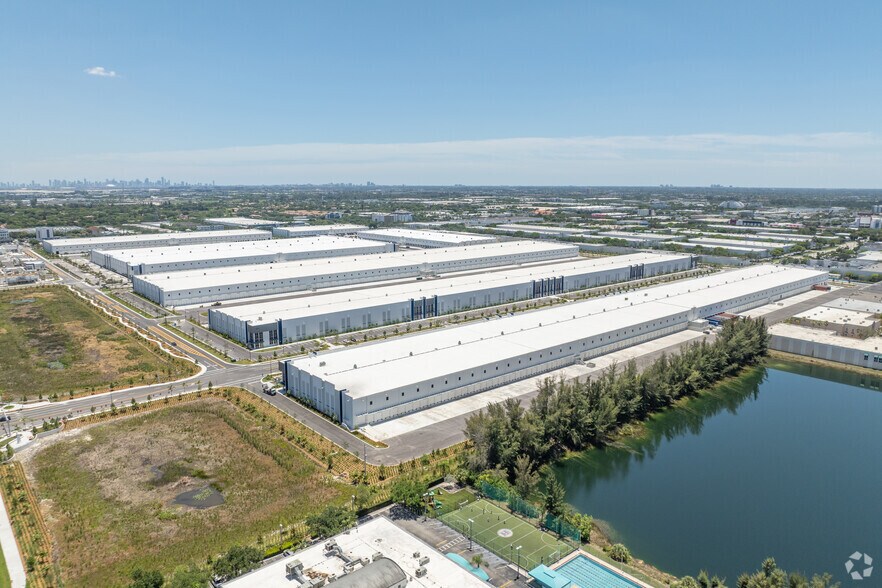 More Photos Of NW 107th Ave, Doral Unknown For Lease