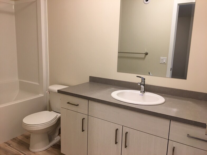 More Photos Of 106 Jespersen Ave, Spruce Grove Apartments For Sale