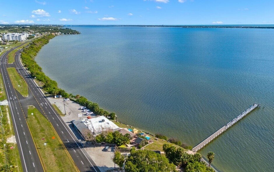 More Photos Of 4845 Dixie Hwy NE, Palm Bay Restaurant For Sale
