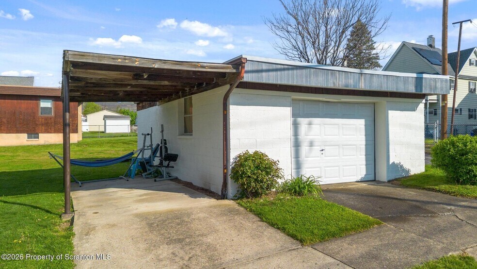 More Photos Of 1522 Elizabeth St, Scranton Apartments For Sale