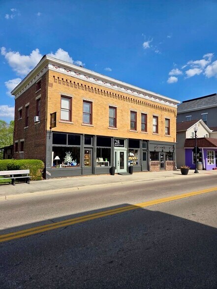 More Photos Of 24 N Miami St, West Milton Showroom For Lease
