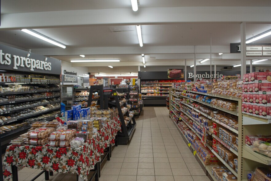 More Photos Of 429 Rte 204, St-Aubert Flex For Sale