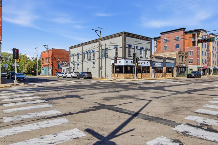 More Photos Of 545 S Broadway St, Menomonie Storefront Retail Residential For Sale
