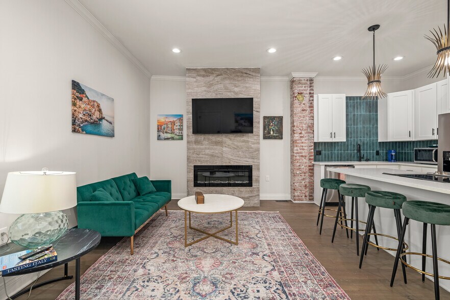 More Photos Of 511 Campbell St, Kansas City Apartments For Sale