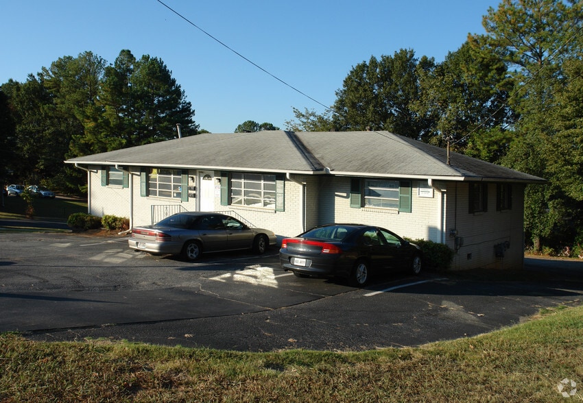 More Photos Of 2417 Candler Rd, Decatur Office For Lease