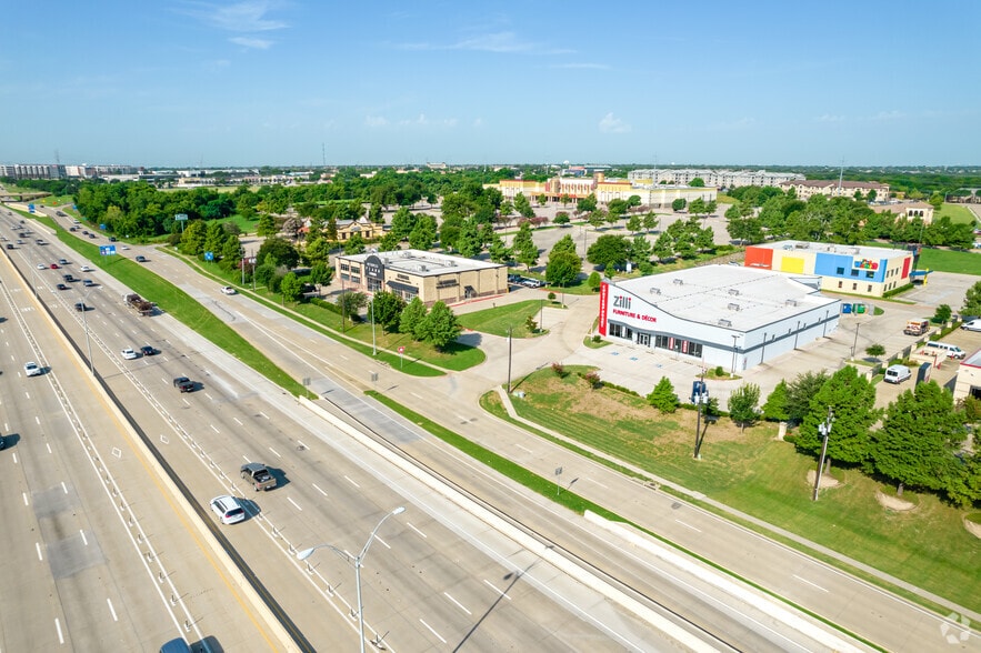 More Photos Of 7205 N Central Expy, Plano Restaurant For Lease