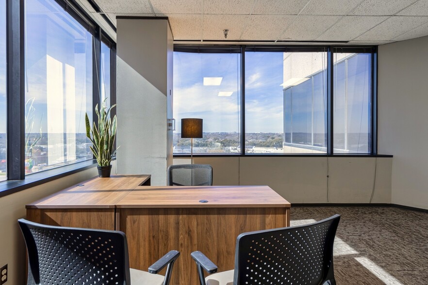 More Photos Of 1400 Preston Rd, Plano Coworking Space