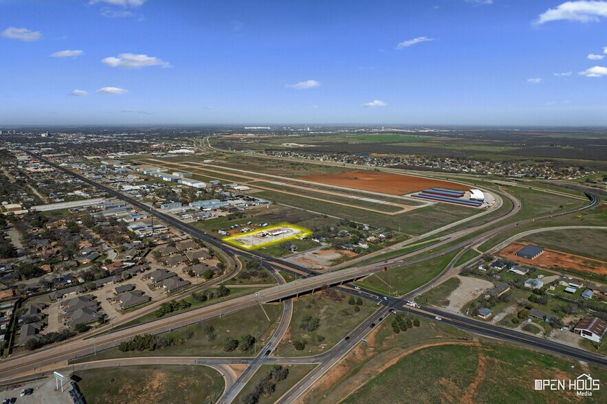 More Photos Of 5029 Old Jacksboro Hwy, Wichita Falls Specialty For Lease