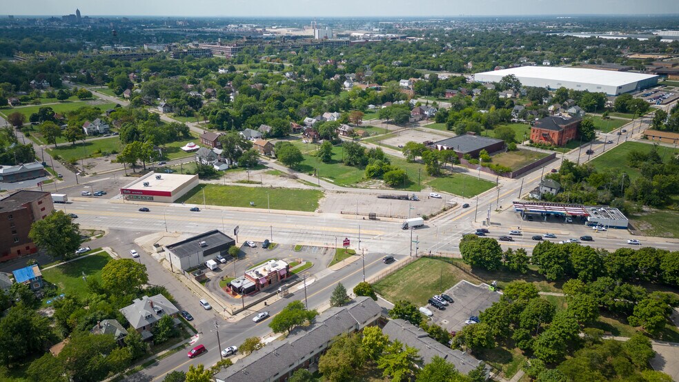 More Photos Of Gratiot Ave, Detroit Land For Sale