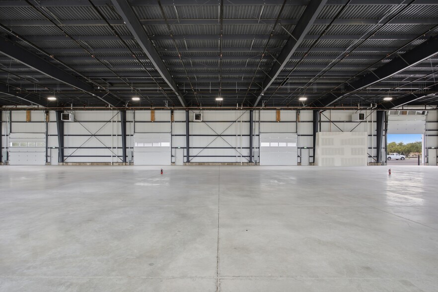 More Photos Of 1242 N 2000 W, Farr West Light Manufacturing For Sale