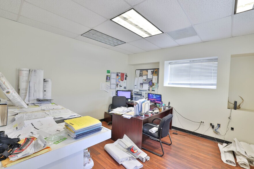 More Photos Of 6620 Monterey Rd, Gilroy Warehouse For Sale