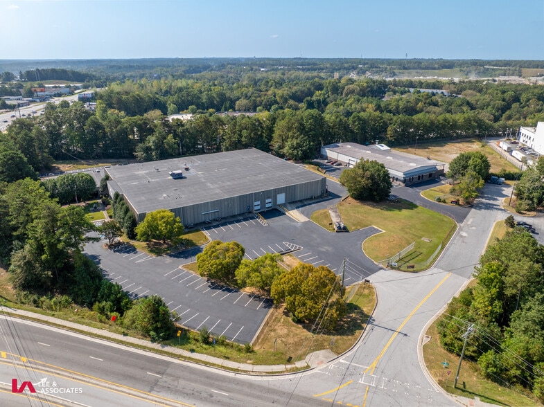 Primary Photo Of 5125 Highway 85, College Park Warehouse For Sale