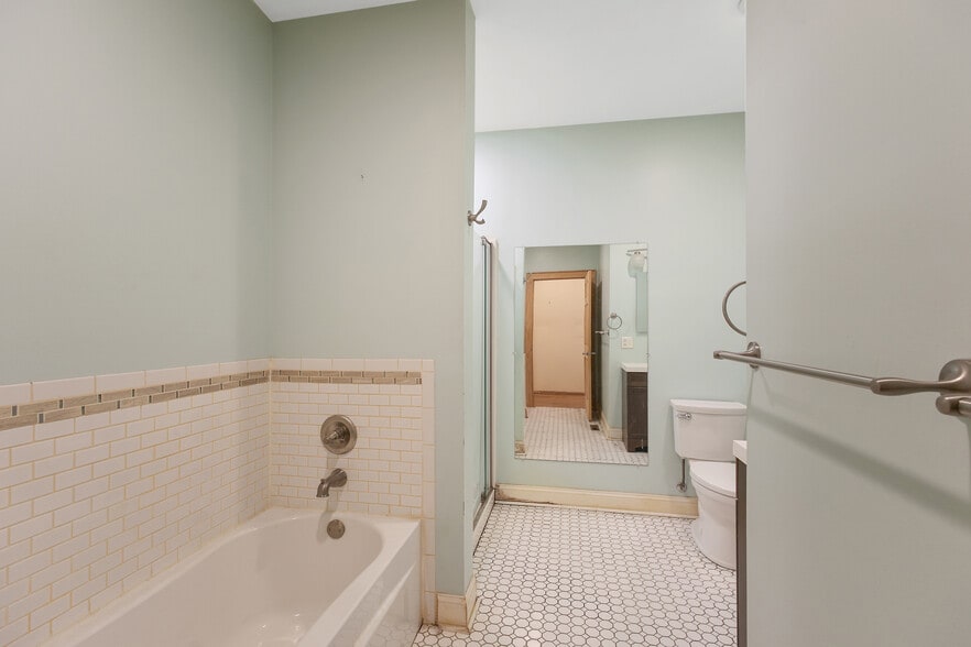 More Photos Of 226 Hawley Ave, Syracuse Freestanding For Sale