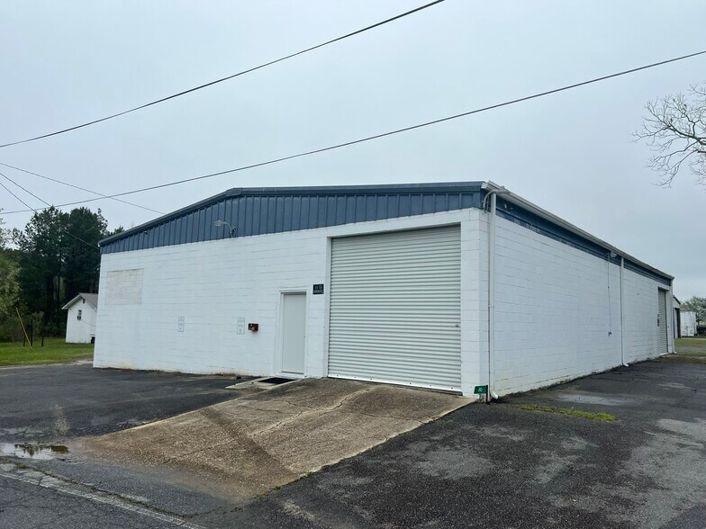 Primary Photo Of 80 N Labelle Ave, Sycamore Warehouse For Sale