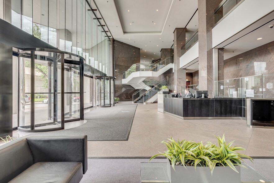 More Photos Of 2323 Bryan St, Dallas Office For Lease