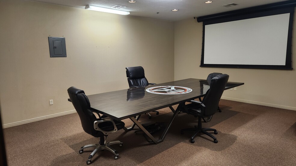 More Photos Of 4160 S River Rd, Saint George Industrial For Lease