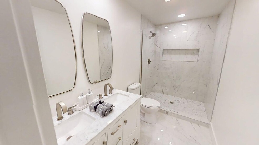 More Photos Of 1050 AL-160 Hwy, Warrior Flex For Sale