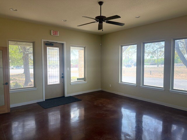 More Photos Of 16239 Nacogdoches Rd, San Antonio Healthcare For Lease
