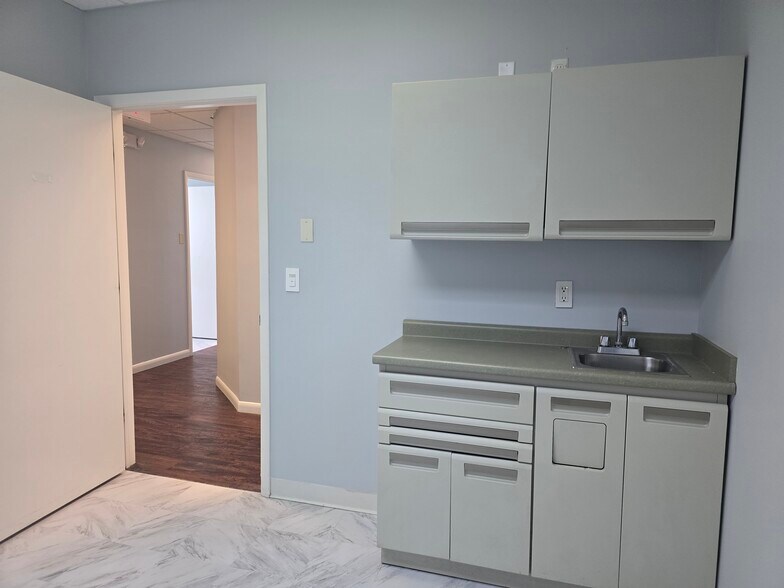More Photos Of 359 Centre St, Nutley Office For Sale