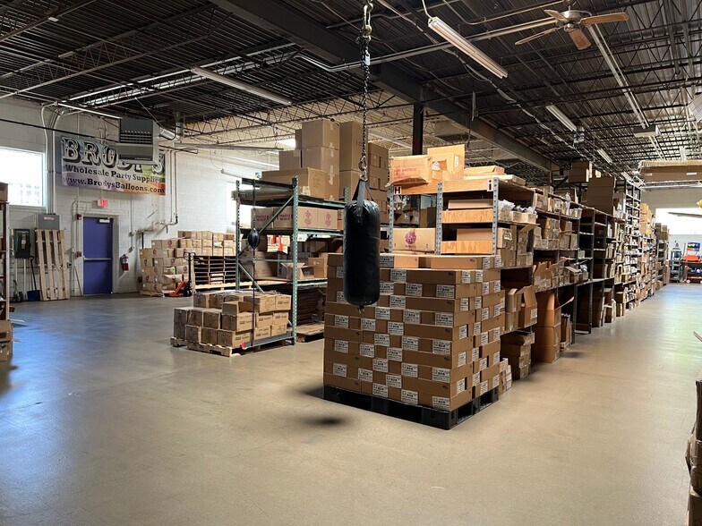 More Photos Of 2415 Braga Dr, Broadview Manufacturing For Sale